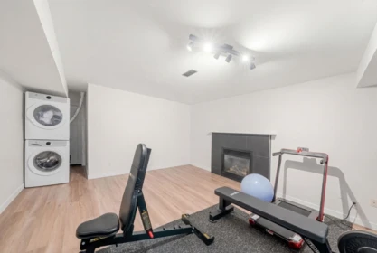 Hot Tub / Spa Photo of 2131 Fraserview Drive, Vancouver, BC
