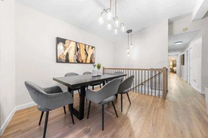 Primary Bedroom Photo of 2131 Fraserview Drive, Vancouver, BC
