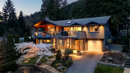 4515 Meadowbank Close, North Vancouver, BC, North Vancouver — Single Family Residence for sale