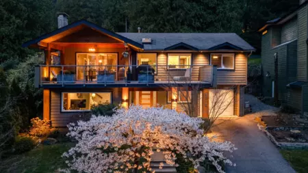 4515 Meadowbank Close, North Vancouver, BC, North Vancouver — Single Family Residence for sale