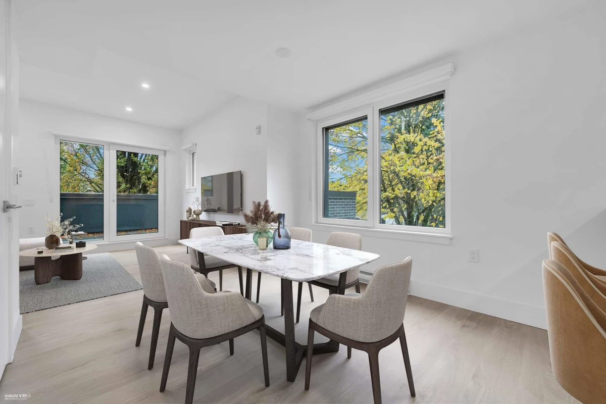 Dining Area Photo of 108 2085 E 1 Avenue, Vancouver, BC