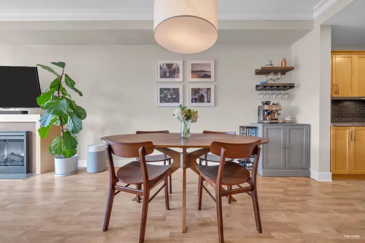 Dining Area Photo of 312 5430 201 Street, Langley, BC