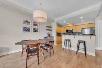 Kitchen Photo of 312 5430 201 Street, Langley, BC