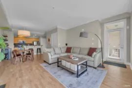 312 5430 201 Street, Langley, BC