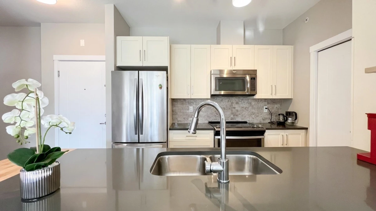 Dining Area Photo of 505 2855 156 Street, Surrey, BC