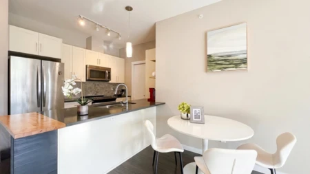 Kitchen Photo of 505 2855 156 Street, Surrey, BC