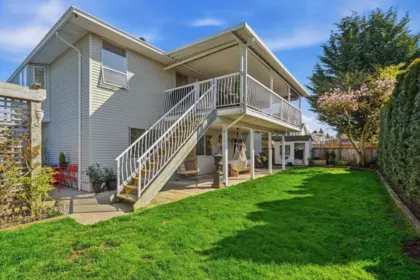 18816 121b Avenue, Pitt Meadows, BC, Pitt Meadows — Single Family Residence for sale