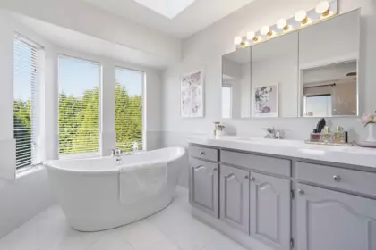 Kitchen Island Photo of 18816 121b Avenue, Pitt Meadows, BC