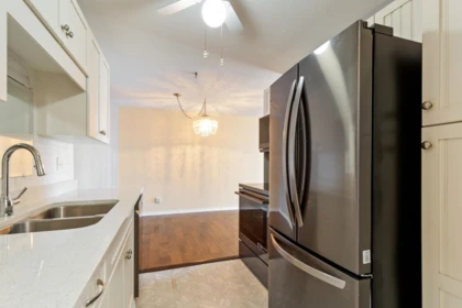 Breakfast Nook Photo of 104 33535 King Road, Abbotsford, BC