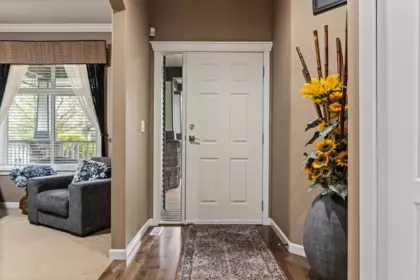 19152 68b Avenue, Surrey, BC, Surrey — Single Family Residence for sale
