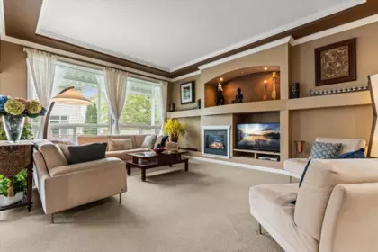 Kitchen Photo of 19152 68b Avenue, Surrey, BC