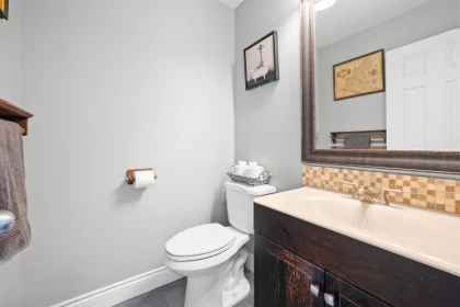 Laundry Room Photo of 8575 Brooke Road, Delta, BC