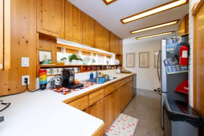 Breakfast Nook Photo of 1580 Mathers Avenue, West Vancouver, BC