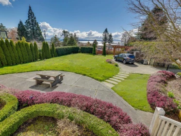 Community Amenities Photo (Clubhouse) of 14008 Marine Drive, White Rock, BC