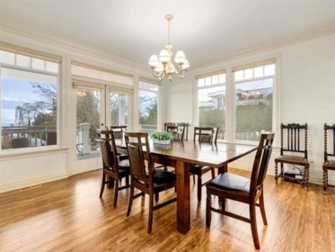 Kitchen Island Photo of 14008 Marine Drive, White Rock, BC