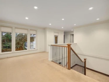 Loft / Bonus Room Photo of 14008 Marine Drive, White Rock, BC