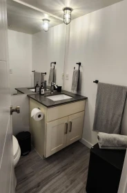 Guest Bathroom Photo of 1010 1238 Seymour Street, Vancouver, BC