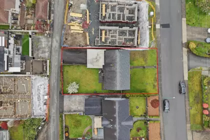 4465 Price Crescent, Burnaby, BC, Burnaby — Single Family Residence for sale