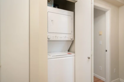 Mudroom Photo of 905 1316 W 11th Avenue, Vancouver, BC
