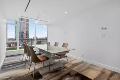 Hallway Photo of 2603 6511 Sussex Avenue, Burnaby, BC