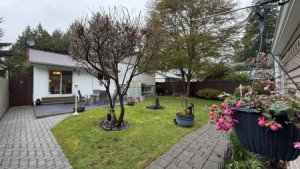 1852 Larson Road, North Vancouver, BC