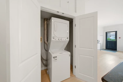 Primary Bedroom Photo of 2608 Yukon Street, Vancouver, BC