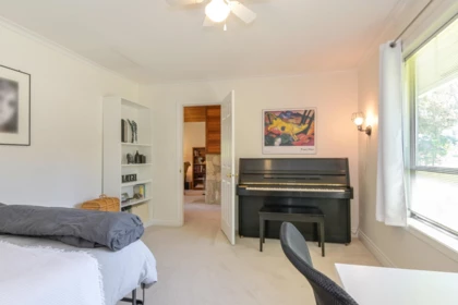Office / Den Photo of 15342 Killarney Court, Surrey, BC