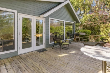 Outdoor Deck Photo of 15342 Killarney Court, Surrey, BC