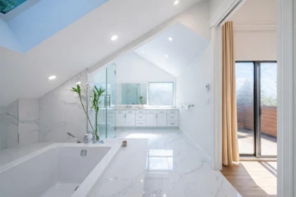 Mudroom Photo of 5260 Kew Road, West Vancouver, BC