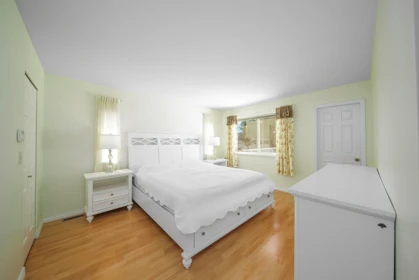 Basement Recreation Room Photo of 11 Harbour Place, Port Moody, BC