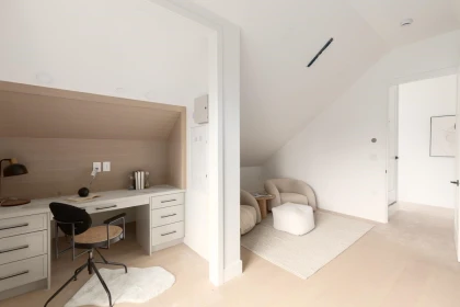 Mudroom Photo of 2 475 W 20th Avenue, Vancouver, BC