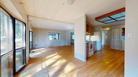 Kitchen Island Photo of 239 1830 Mamquam Road, Squamish, BC