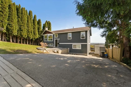 Front Yard Photo of 149 Mundy Street, Coquitlam, BC