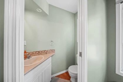 Entry Foyer Photo of 34671 Immel Street, Abbotsford, BC