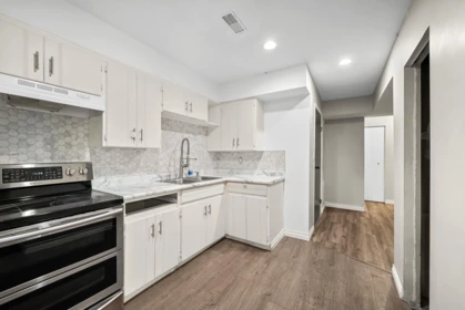 Primary Bedroom Photo of 34671 Immel Street, Abbotsford, BC