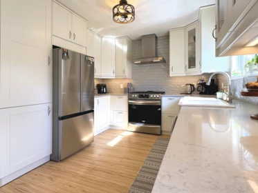 17192 63 Avenue, Surrey, BC, Surrey — Single Family Residence for sale