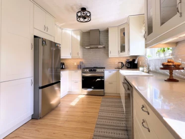 17192 63 Avenue, Surrey, BC, Surrey — Single Family Residence for sale