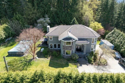 Hot Tub / Spa Photo of 26310 127 Avenue, Maple Ridge, BC