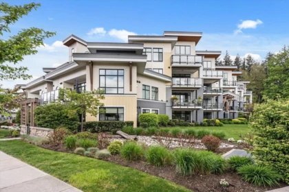 Swimming Pool Photo of 209 5384 Tyee Lane, Chilliwack, BC