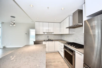 Pantry Photo of 2405 1788 Gilmore Avenue, Burnaby, BC