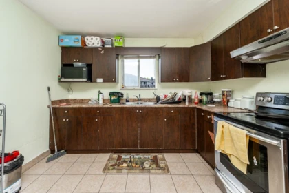 Garden / Landscaping Photo of 8879 141b Street, Surrey, BC