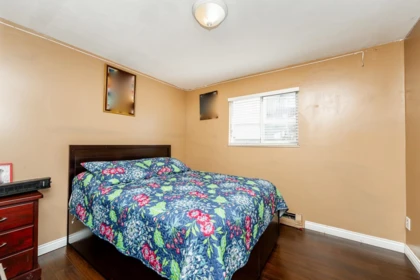 Hot Tub / Spa Photo of 8879 141b Street, Surrey, BC