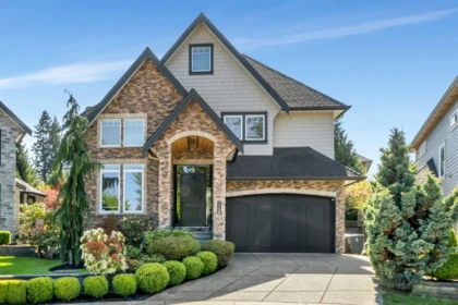 16332 26b Avenue, Surrey, BC, Grandview Surrey — 5 bed single family residence for sale
