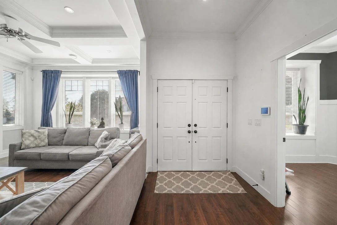 Family Room Photo of 12502 58a Avenue, Surrey, BC