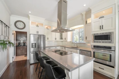 12502 58a Avenue, Surrey, BC, Surrey — Single Family Residence for sale