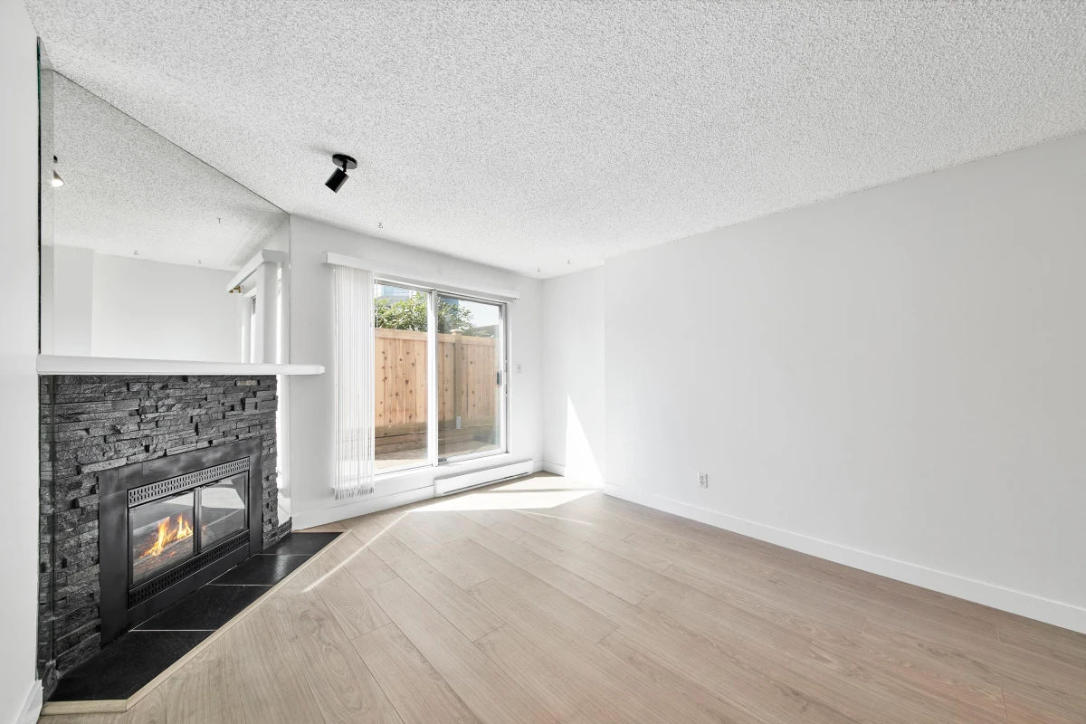 Dining Area Photo of 111 8700 Westminster Highway, Richmond, BC