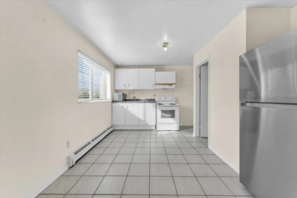 Hallway Photo of 7266 17th Avenue, Burnaby, BC