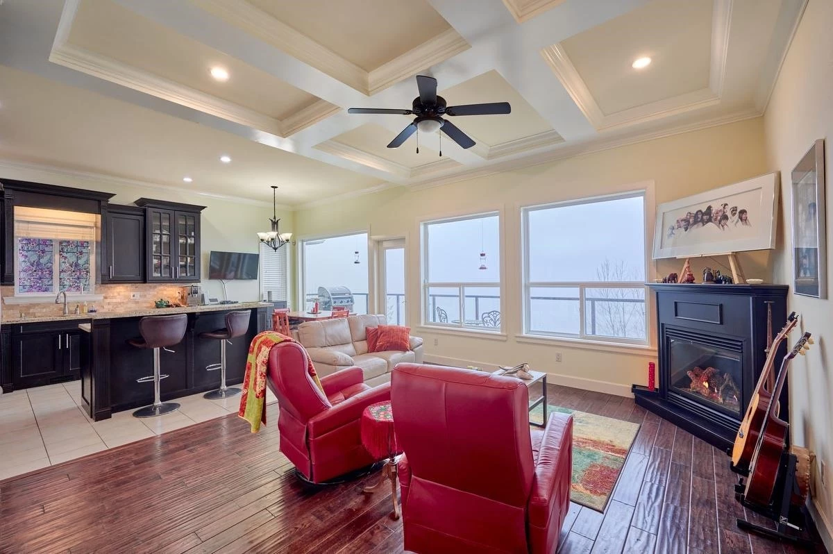 Living Room Photo of 5 43462 Alameda Drive, Chilliwack, BC