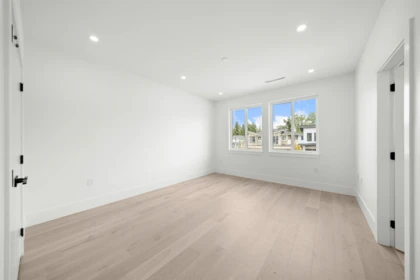 Garage Interior Photo of 7527 205 Street, Langley, BC