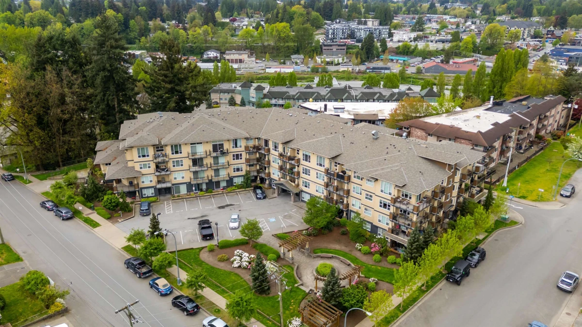 Exterior Rear Photo of 320 2565 Campbell Avenue, Abbotsford, BC